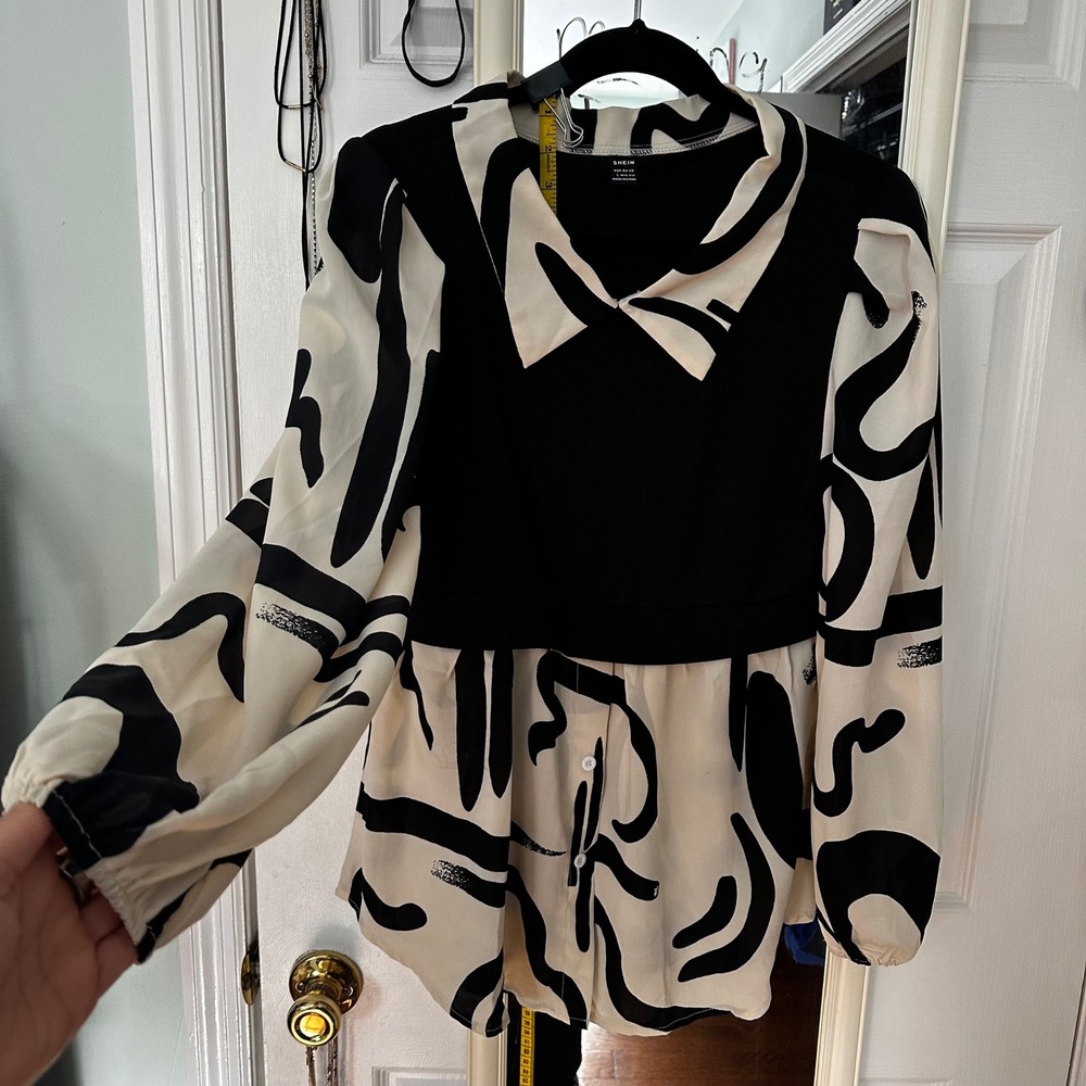 SHEIN Black White Abstract Print Ribbed Knit Peplum Blouse‎ Top Women L
